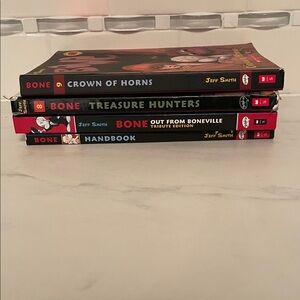 Bone Graphic Novel books in use condition
